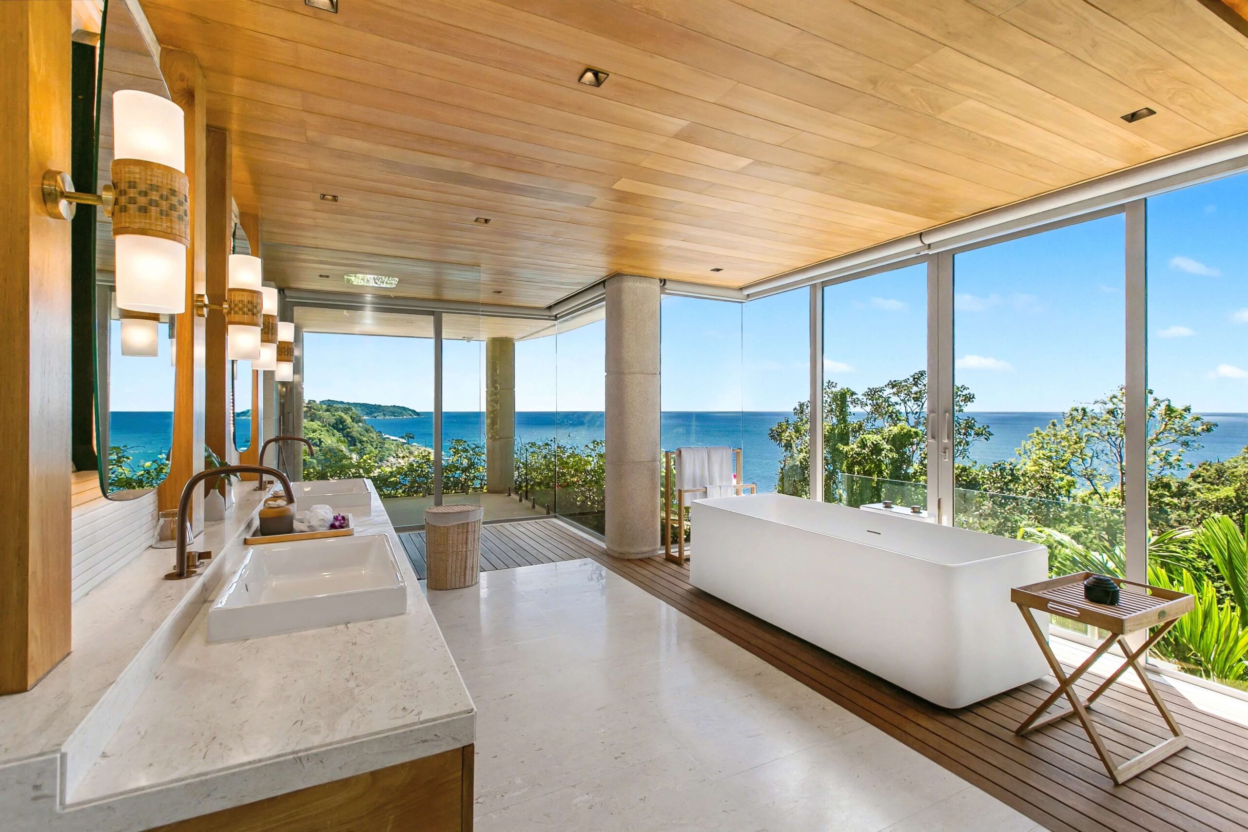 Master Bedroom - Bathroom 1